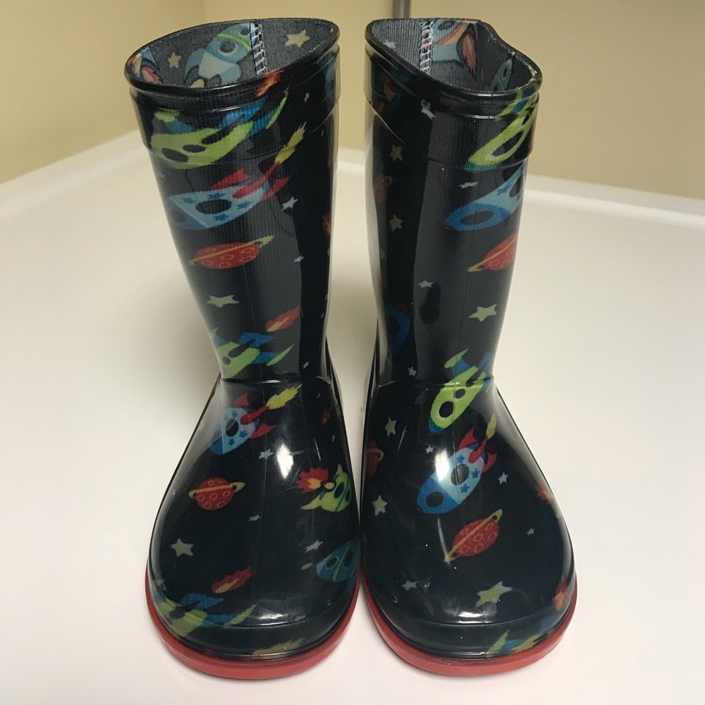 Space/Rocket Ship Rain Boots Toddler Size 5